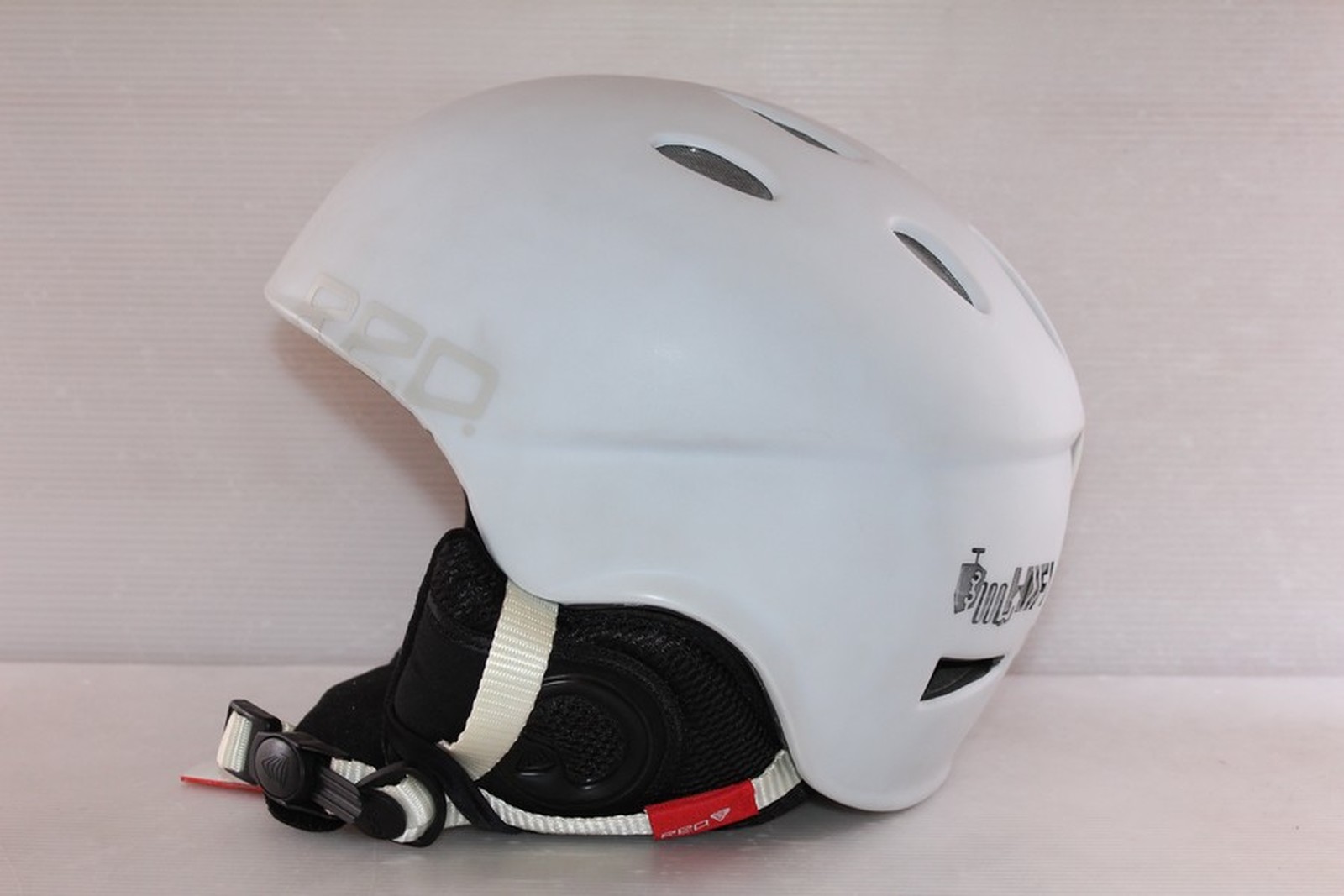 Dámská lyžařská helma RED Hi-fi vel. 62 cm