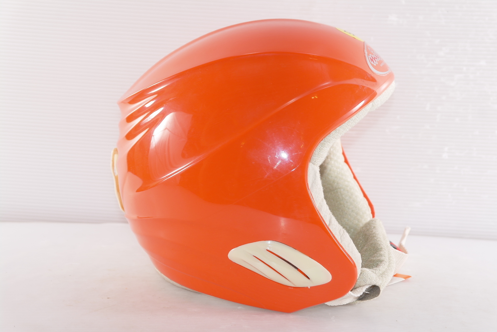 Dámská lyžařská helma Mivida Retro Orange vel. 56 cm
