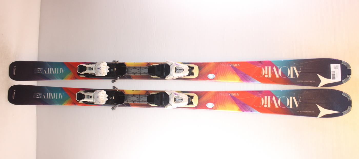 Dámské lyže ATOMIC AFFINITY 151cm 