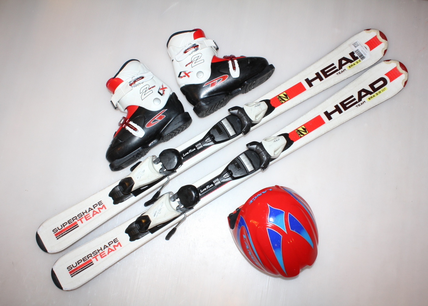 Dětské lyže HEAD SUPERSHAPE TEAM 117 cm + lyžáky  36EU + helma