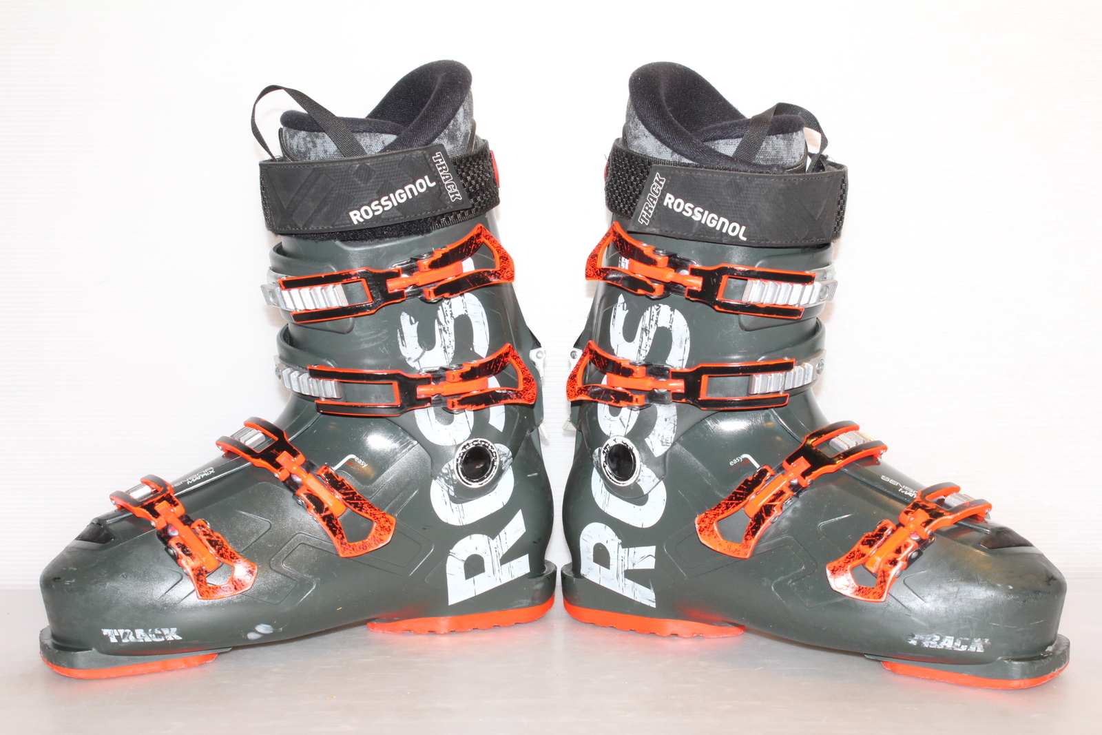 Lyžařské boty Rossignol All Track vel. EU42 flexe 90