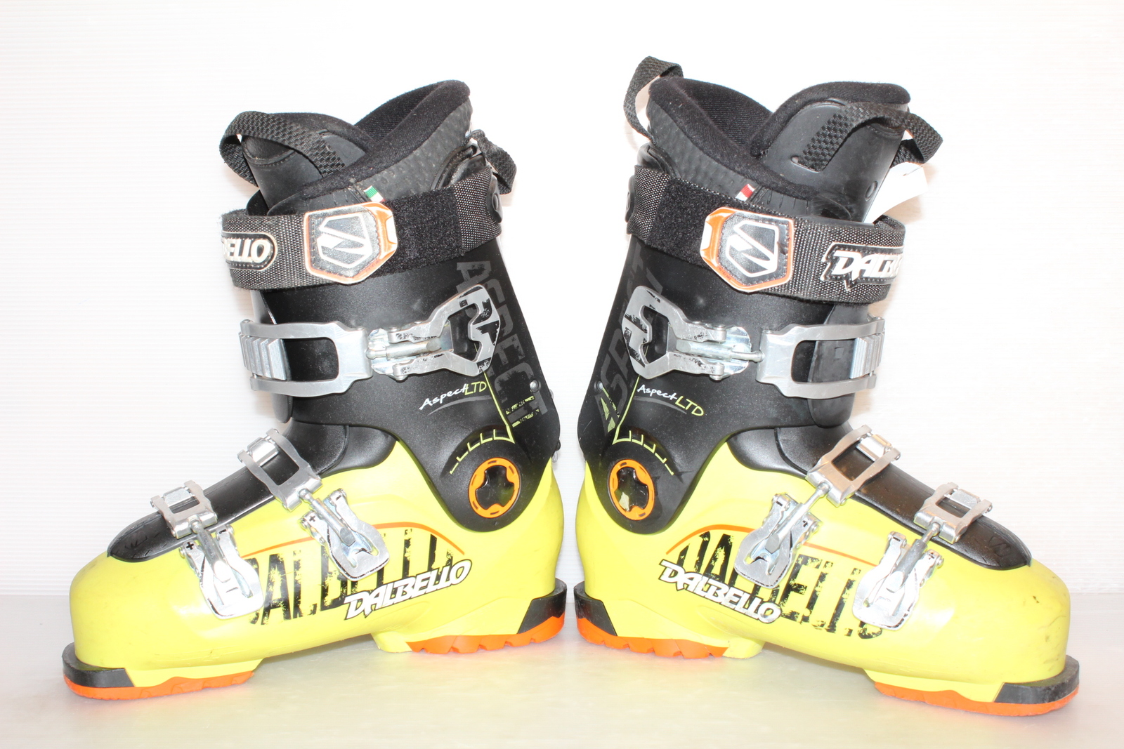 Lyžařské boty Dalbello Aspect LTD vel. EU41 flexe 80