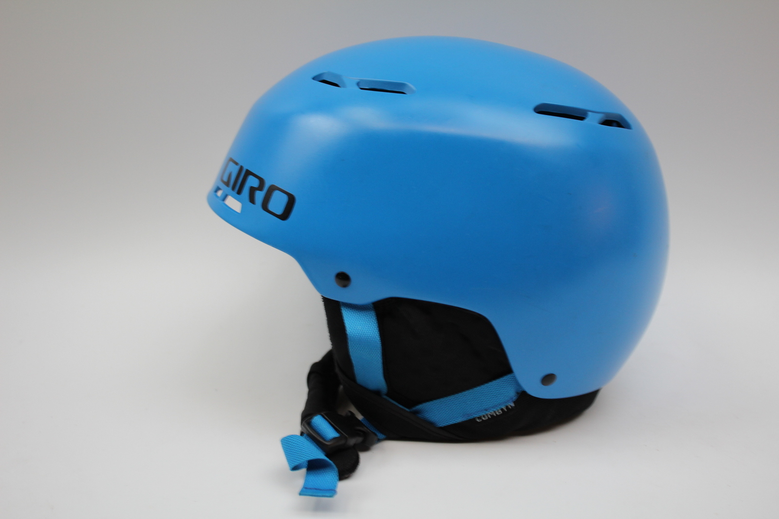 Lyžařská helma Giro Giro - posuvná vel. 52 - 55.5