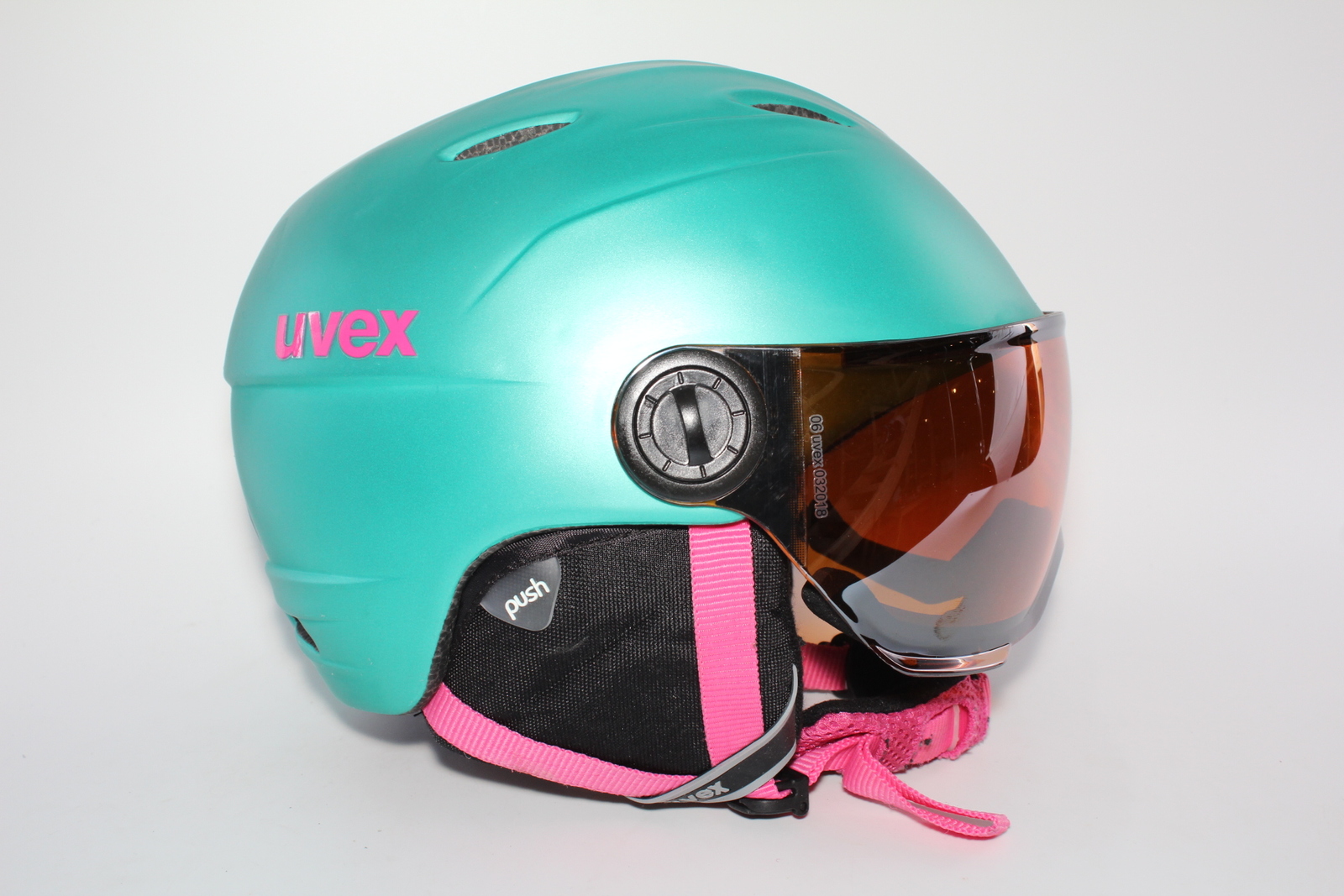 Dámská lyžařská helma Uvex Uvex - posuvná vel. 54 - 56