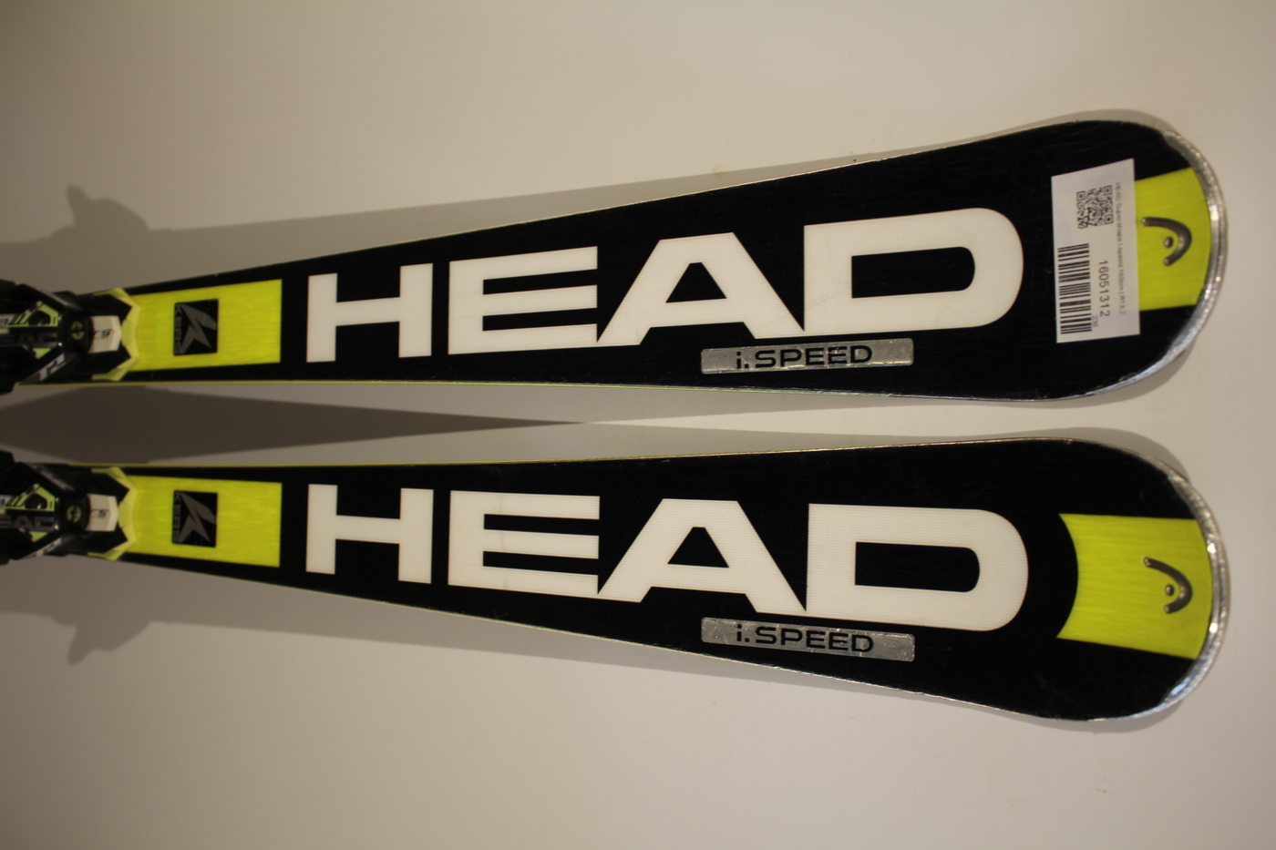 HEADスキー板 スーパーシェイプi-SPEED 163cm - スキー
