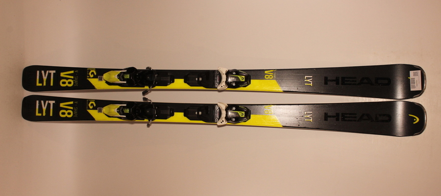 Lyže HEAD V-SHAPE V8 156cm rok 2020
