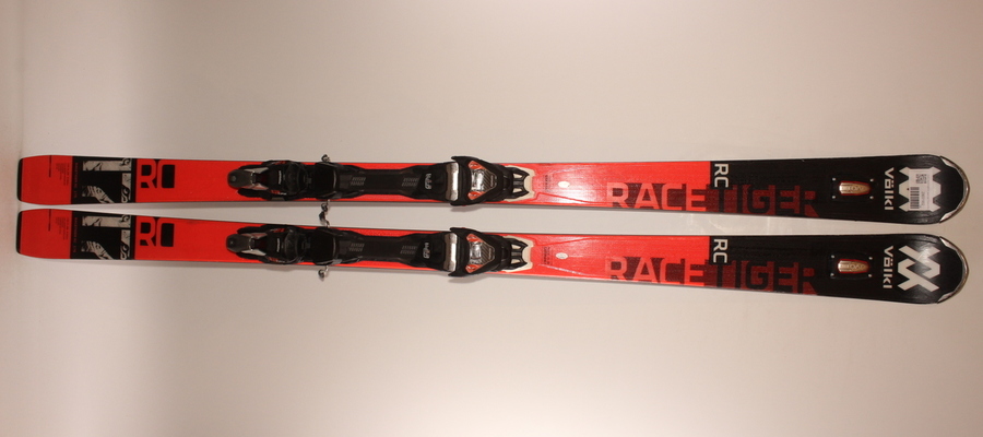 Lyže VOLKL RACETIGER RC black/red 175cm rok 2020