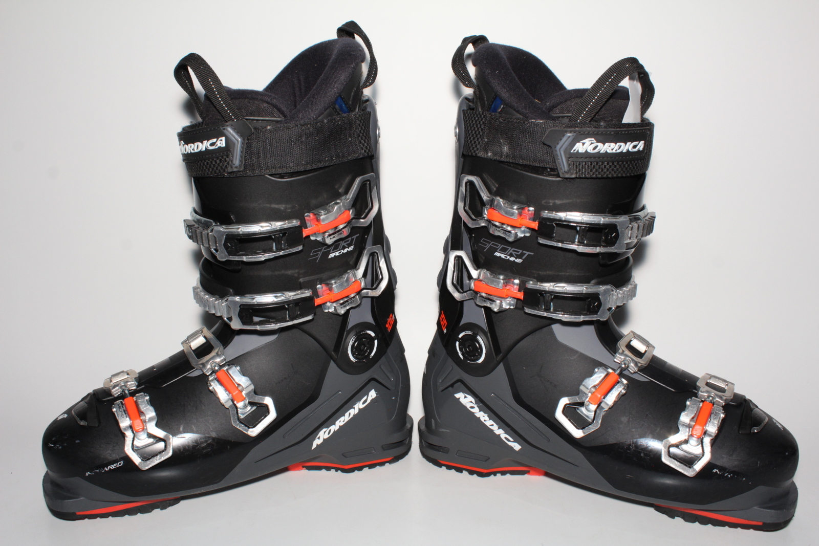Lyžařské boty Nordica Sport Machine 100R vel. EU43 flexe 100