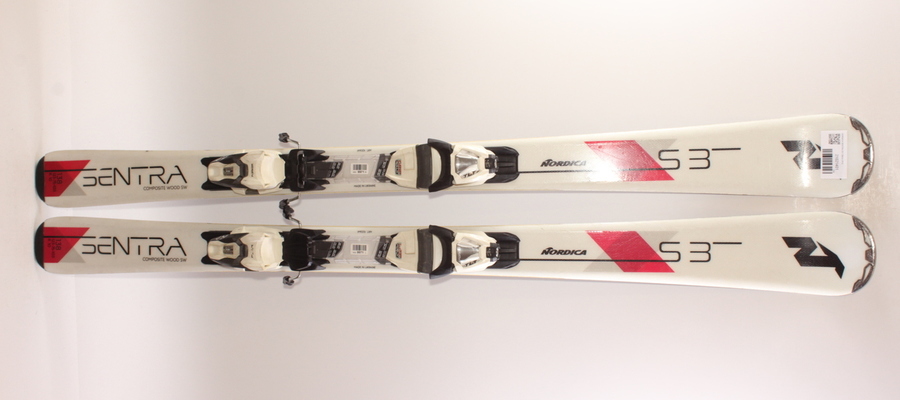 Dámské lyže NORDICA SENTRA S3 138cm rok 2021