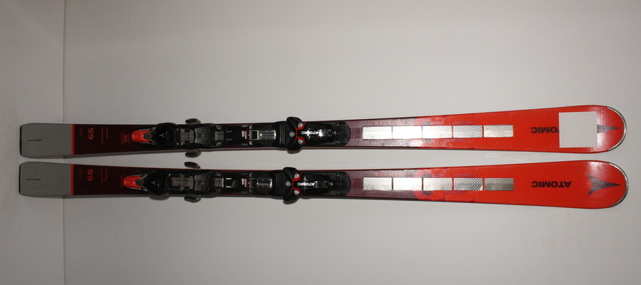Lyže ATOMIC REDSTER S9 REVOSHOCK S 155cm rok 2023