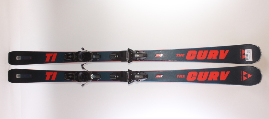 Lyže FISCHER RC4 The Curv Ti 164cm rok 2025