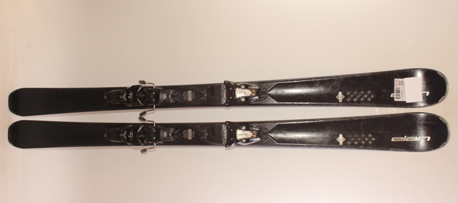 Dámské lyže ELAN Delight Black Edition 152cm 