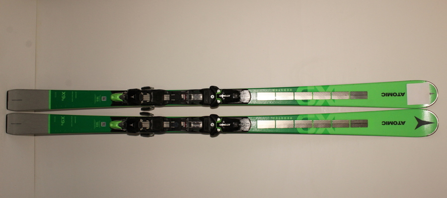 Lyže ATOMIC REDSTER X9 S Revoshock S 184cm rok 2023
