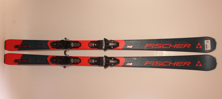 Lyže FISCHER RC4 THE CURV Ti 171cm rok 2024