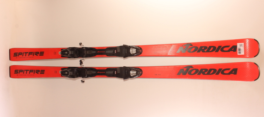 Lyže NORDICA Spitfire DC 68  165cm rok 2024