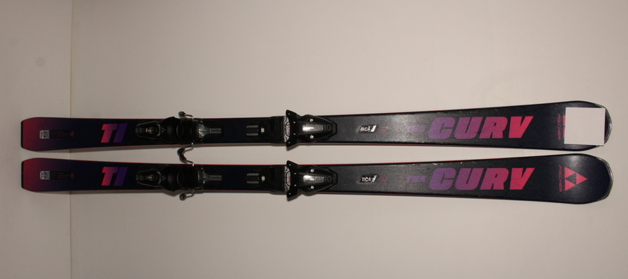 Lyže FISCHER RC4 The Curv Ti 157cm rok 2025