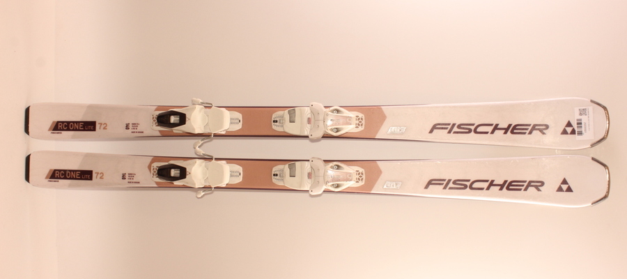 Dámské lyže FISCHER RC ONE LITE 72 150cm rok 2025